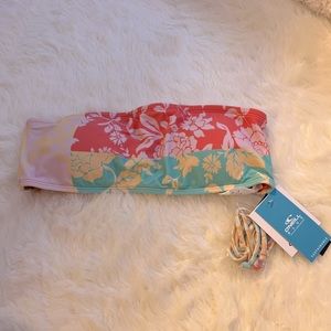 NWT STRAPLESS O’NEIL BIKINI TOP